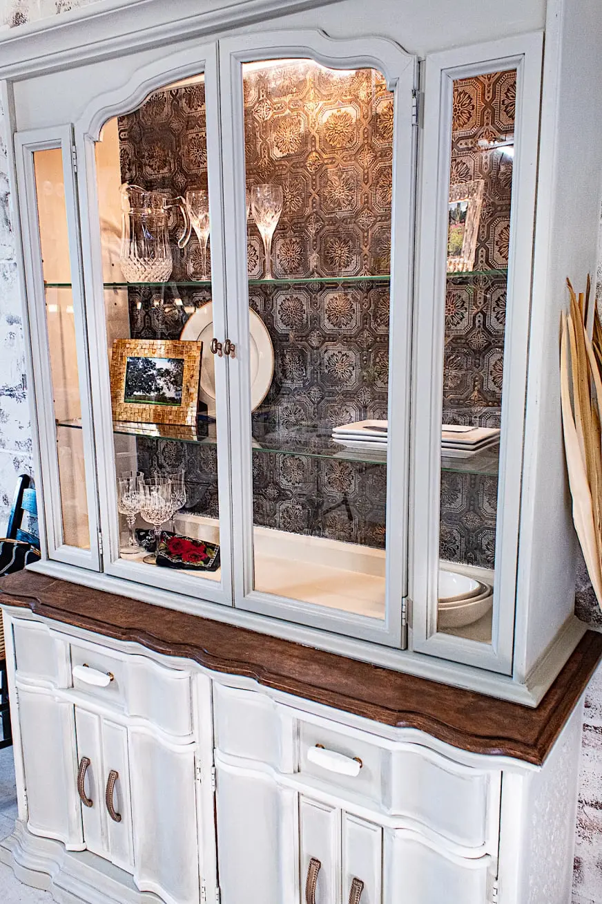 Tapeziertechnik - Malerei Salzburg-Umgebung | Maler, Anstreicher und Lackierer - AKTIV MALEREI e.U.